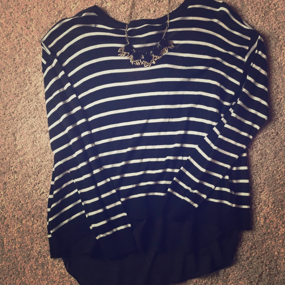Split back light sweater with tie at neck!